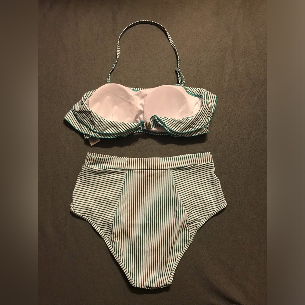 NEW Striped Ruffle Bikini - Picture 4 of 16